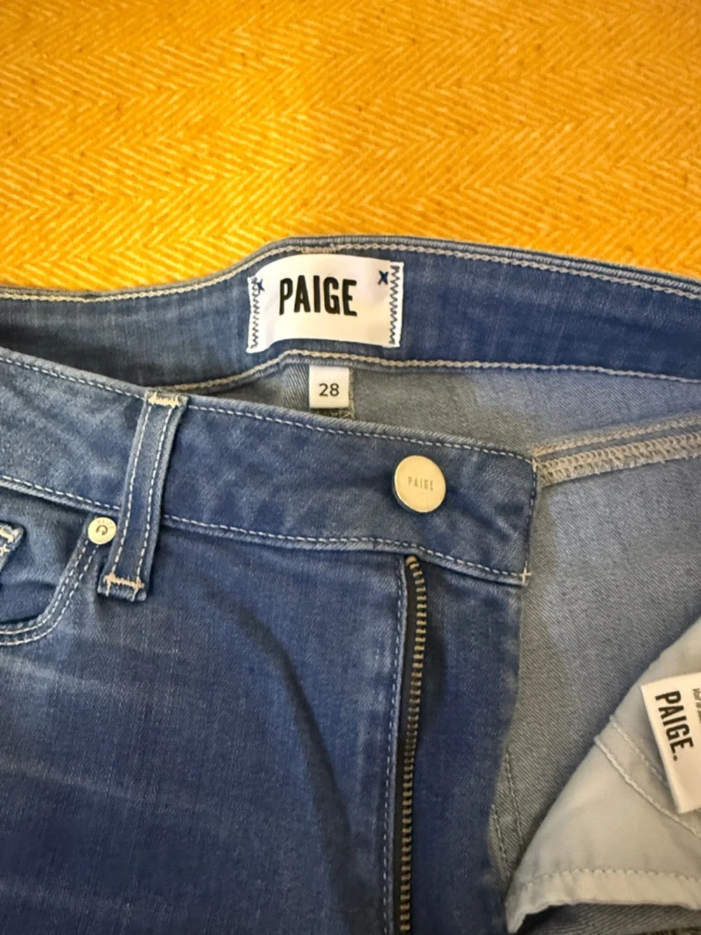 PAIGE Slim Women’s Denim Jeans in Mid Blue Wash - Picture 1 of 3
